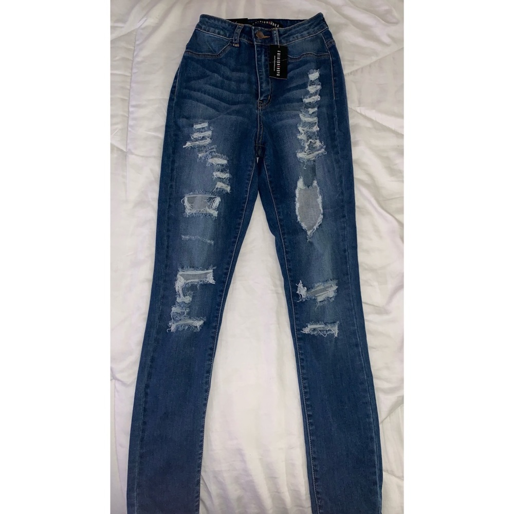 High waisted skinny jeans